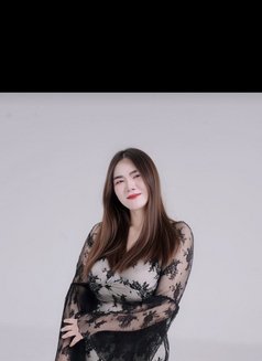 Linda - escort in Yerevan Photo 4 of 4