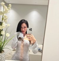 Linda - Transsexual escort in Abu Dhabi