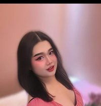 Linda - Transsexual escort in Riyadh