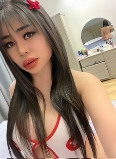 Linda - escort in Dammam Photo 2 of 5