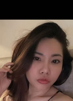 Linda - escort in Hanoi Photo 6 of 6