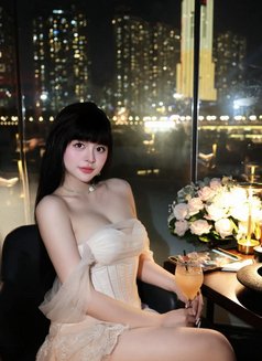 Lindan - escort in Dubai Photo 11 of 11