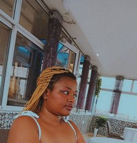Lindsey - escort in Nairobi