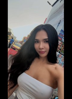 Lindy - Acompañante transexual in Ko Samui Photo 15 of 17