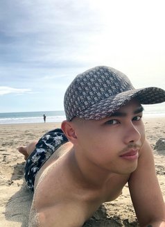 Line Billy Arrived Bali - Male escort in Bali Photo 6 of 7