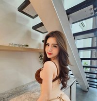 Ling Ling - Transsexual escort in Jakarta Photo 15 of 22