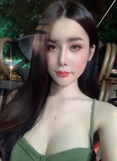 Ling Ling - puta in Kuala Lumpur Photo 6 of 10