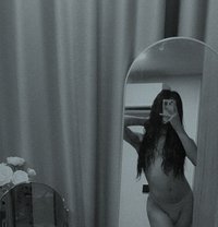 Ling - Transsexual escort in Riyadh