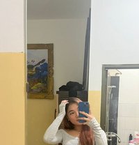 Lingling - escort in Bali