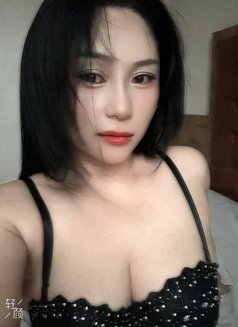 Linh Cim Rim Anal - escort in Mumbai Photo 6 of 10
