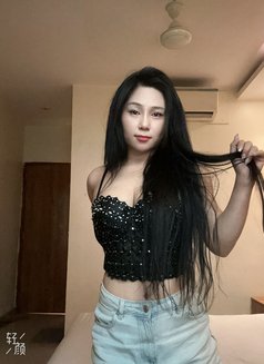 Linh Cim Rim Anal - escort in Mumbai Photo 8 of 10