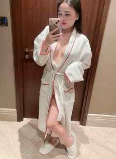 Linh Xinh - escort in Dubai Photo 8 of 8
