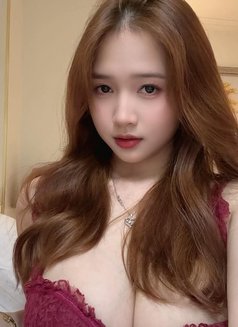 Linh Xinh - escort in Dubai Photo 14 of 15
