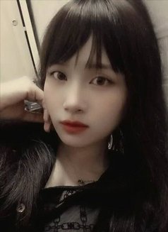 Linlin - puta in Hanoi Photo 4 of 4