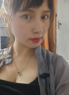 Linlin - escort in Hanoi Photo 5 of 5