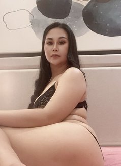 Linly good massage therapist - escort in Riyadh Photo 4 of 12