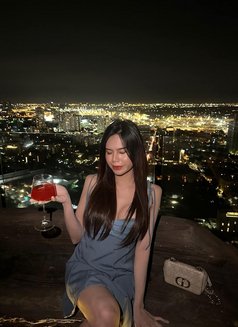 Linly Model Thailand - Transsexual escort in Al Manama Photo 6 of 6