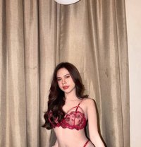 Linly Model Thailand - Transsexual escort in Al Manama Photo 5 of 11