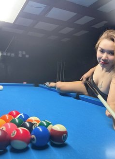 Linly - puta in Muscat Photo 8 of 8