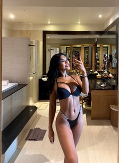 Linly - escort in Phuket Photo 11 of 13