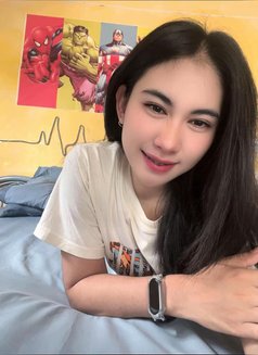 Linly - masseuse in Phuket Photo 1 of 10