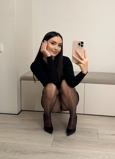 Linsa - escort in Belgrade Photo 6 of 6