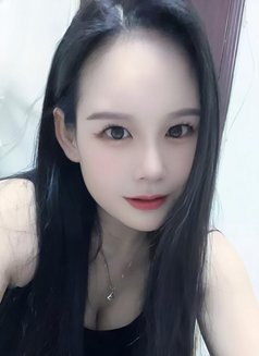 Linsa - escort in Shenzhen Photo 3 of 3