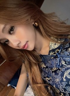 LINSY - Transsexual escort in Manila Photo 23 of 28