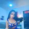 LINZY YOUNG GIRL BEAUTYFULL WITH 8 INCHI - Acompañantes transexual in Bali