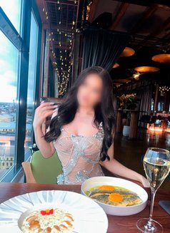 Liona - escort in Bangkok Photo 6 of 16