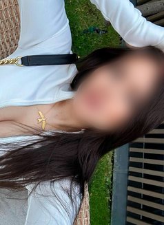 Liona - escort in Bangkok Photo 14 of 16