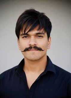 Lionere - Male escort in Jaipur Photo 5 of 6