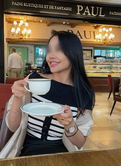 Liora - escort in Dubai Photo 8 of 9