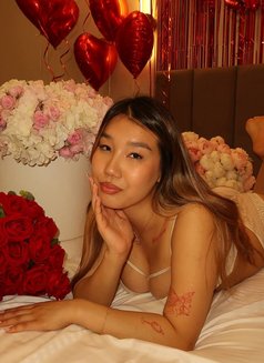 Liora - escort in Dubai Photo 1 of 11