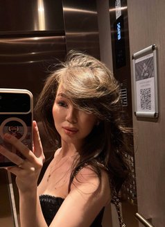 Liora - escort in Dubai Photo 8 of 8
