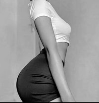 Liora - escort in Abuja Photo 4 of 4