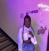 Lip Assassin - Transsexual escort in Nairobi