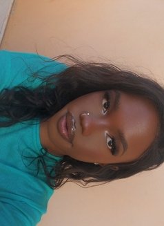 Lip Assassin - Acompañantes transexual in Nairobi Photo 6 of 9
