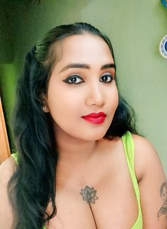 Lipsika Pussy Queen Bangalore - Transsexual escort in Bangalore Photo 9 of 25