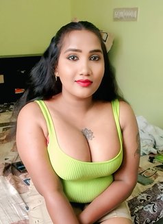 Lipsika Pussy Queen Bangalore - Transsexual escort in Bangalore Photo 10 of 25