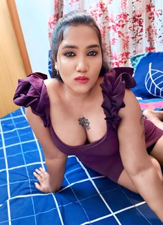 Lipsika Pussy Queen Bangalore - Transsexual escort in Bangalore Photo 16 of 25