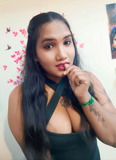 Lipsika Pussy Queen Bangalore - Transsexual escort in Bangalore Photo 22 of 30