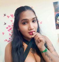 Big Busyy Queen Lipsika - Transsexual escort in Bangalore