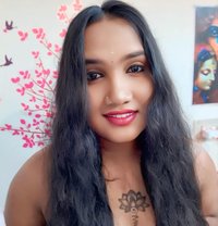 Big Busyy Queen Lipsika - Transsexual escort in Bangalore Photo 27 of 29