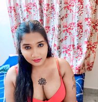 Big Busyy Queen Lipsika - Acompañantes transexual in Bangalore
