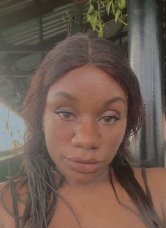 Lipton - puta in Lagos, Nigeria Photo 1 of 5