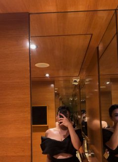 Lira hot lady independent - puta in Dubai Photo 9 of 12