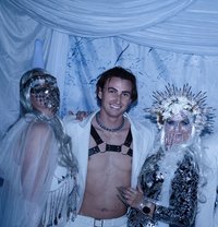 Lirian - Acompañantes masculino in Dubai