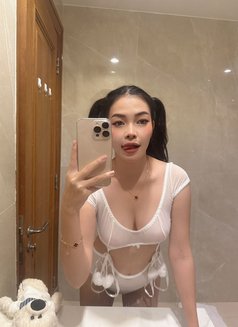 Lisa 22 Y. O, Anal in Downtown - escort in Dubai Photo 9 of 12