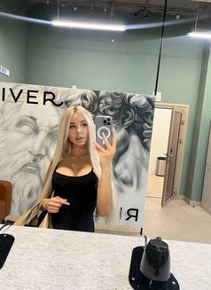 Lisa - puta in Bangkok Photo 3 of 11